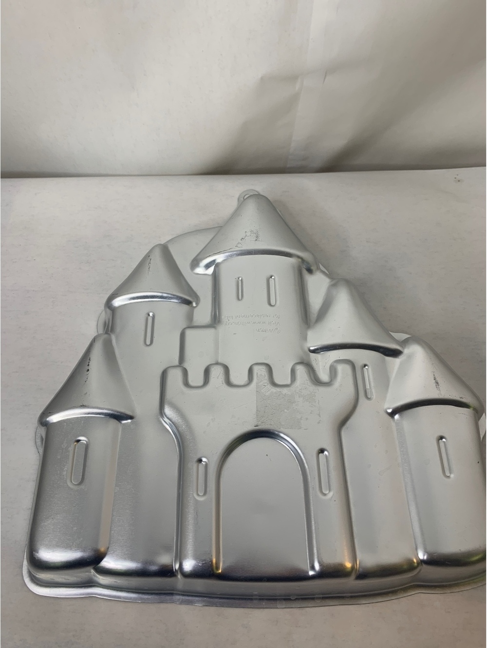 Wilton Castle Shaped Cake Pan Aluminum Baking Mold